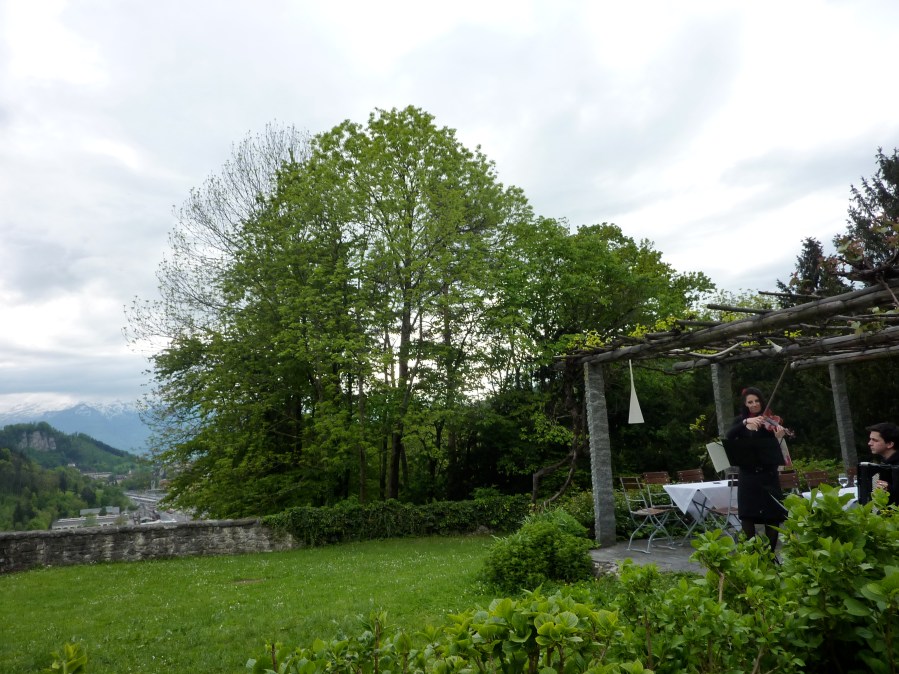 garden of Schloss Amberg